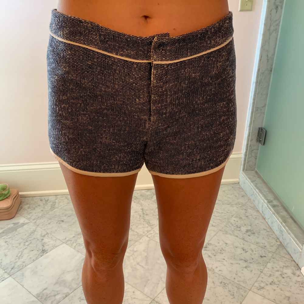 Tweed short - awesome condition